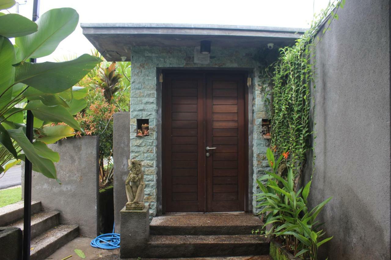 Paranyogan Homestay 2 Jimbaran  Bagian luar foto
