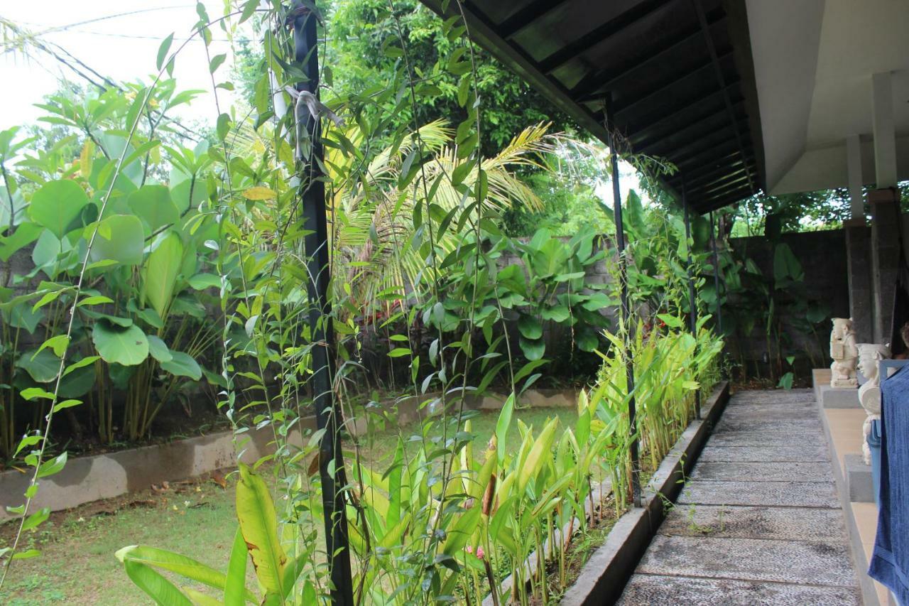 Paranyogan Homestay 2 Jimbaran  Bagian luar foto